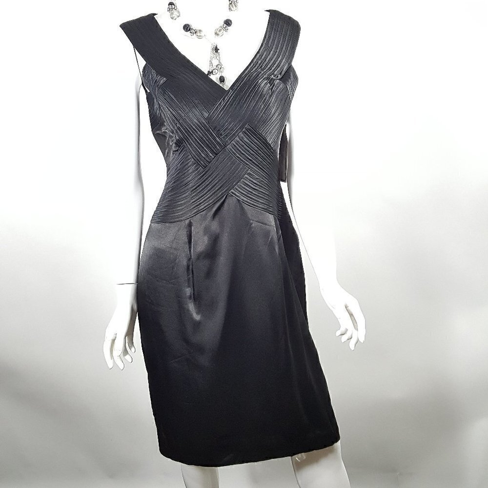 WILLOW GLENN NEW YORK SATIN DRESS SIZE 14.